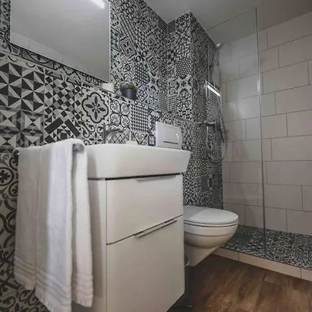 Apartment Schones Studio Neu Umgebaut Arosa